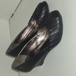 Etienne Aigner Black Peep Toe Wedge Leather Heels Shoes size 7m